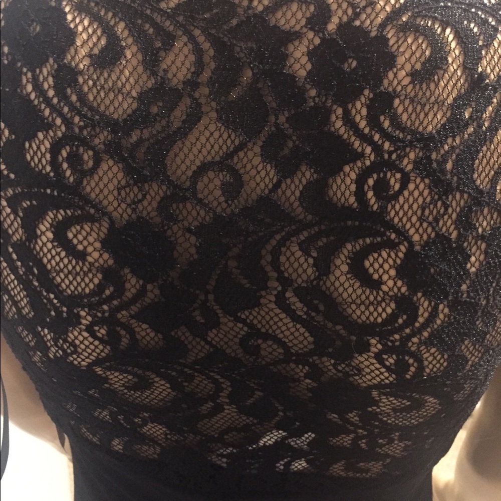 LITTLE BLACK DRESS - Picture 3 of 6